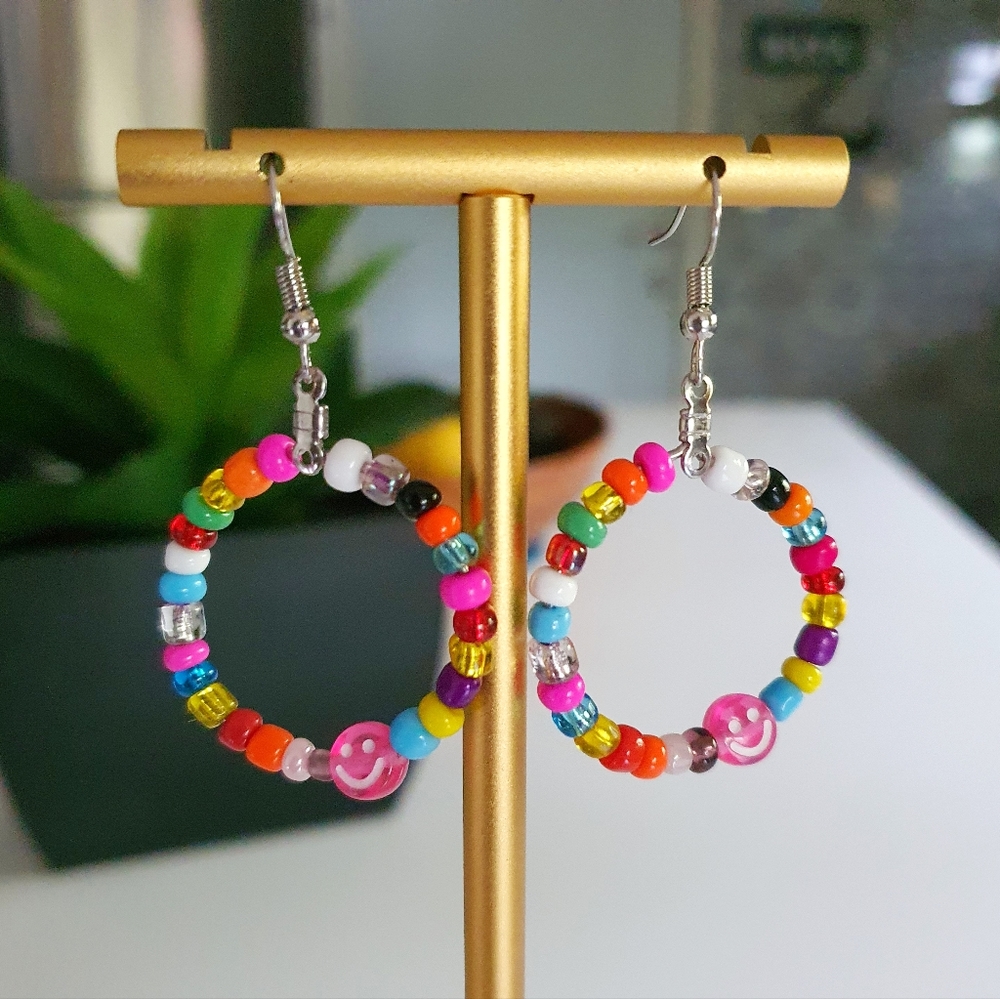 Smiley Glass Seed Beads Hoop Earings